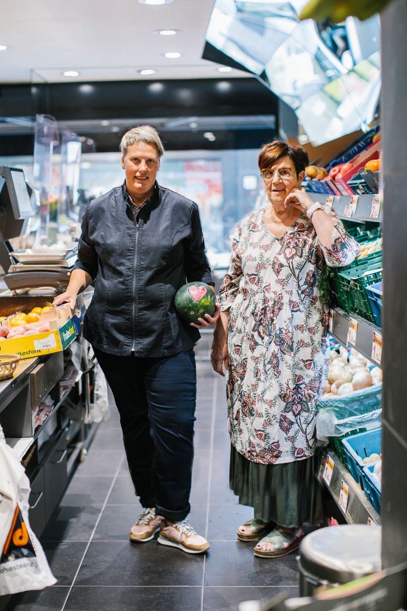 petra met klant - copyright Kevin Faignaert