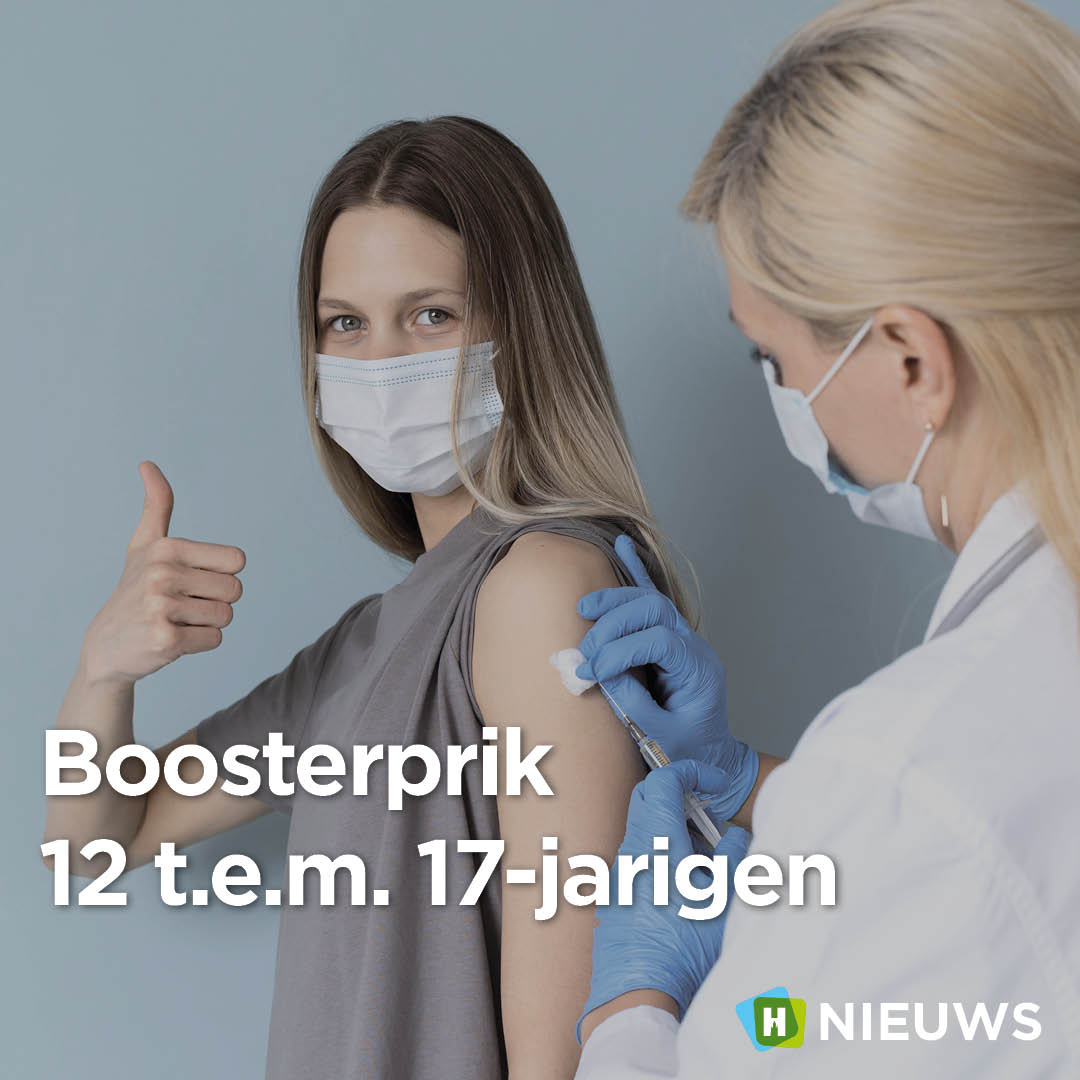 jong meisje wordt gevaccineerd