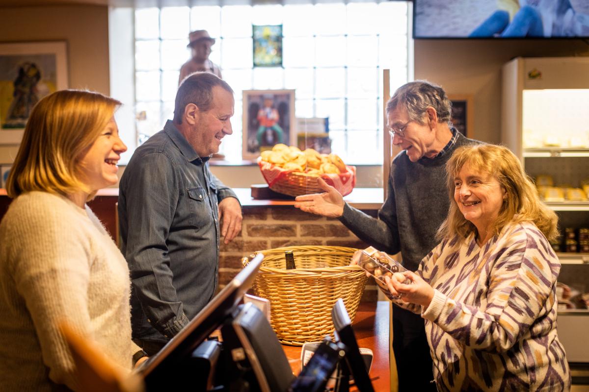 Uitbaters met klanten