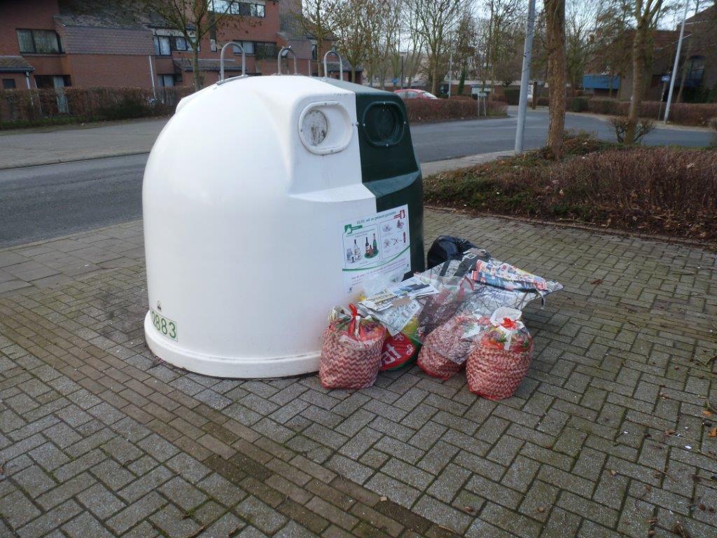 sluikstort aan glasbol