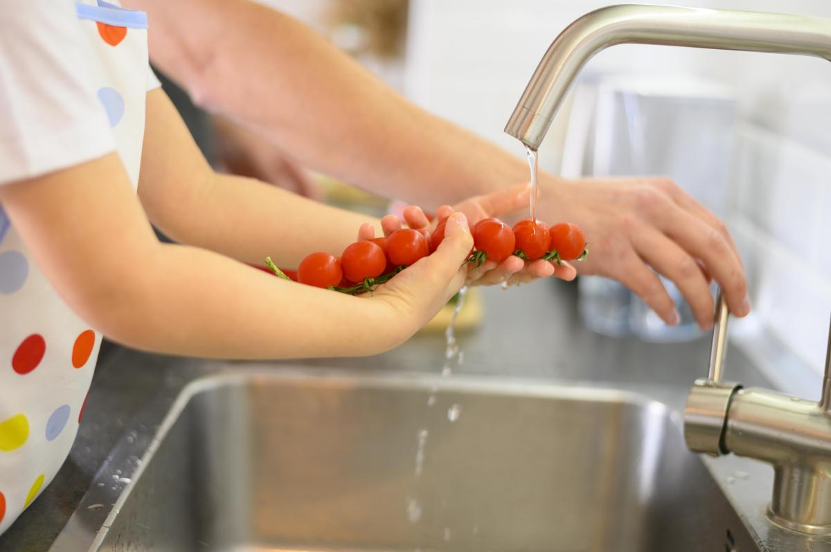 kind wast groenten Image by Freepik