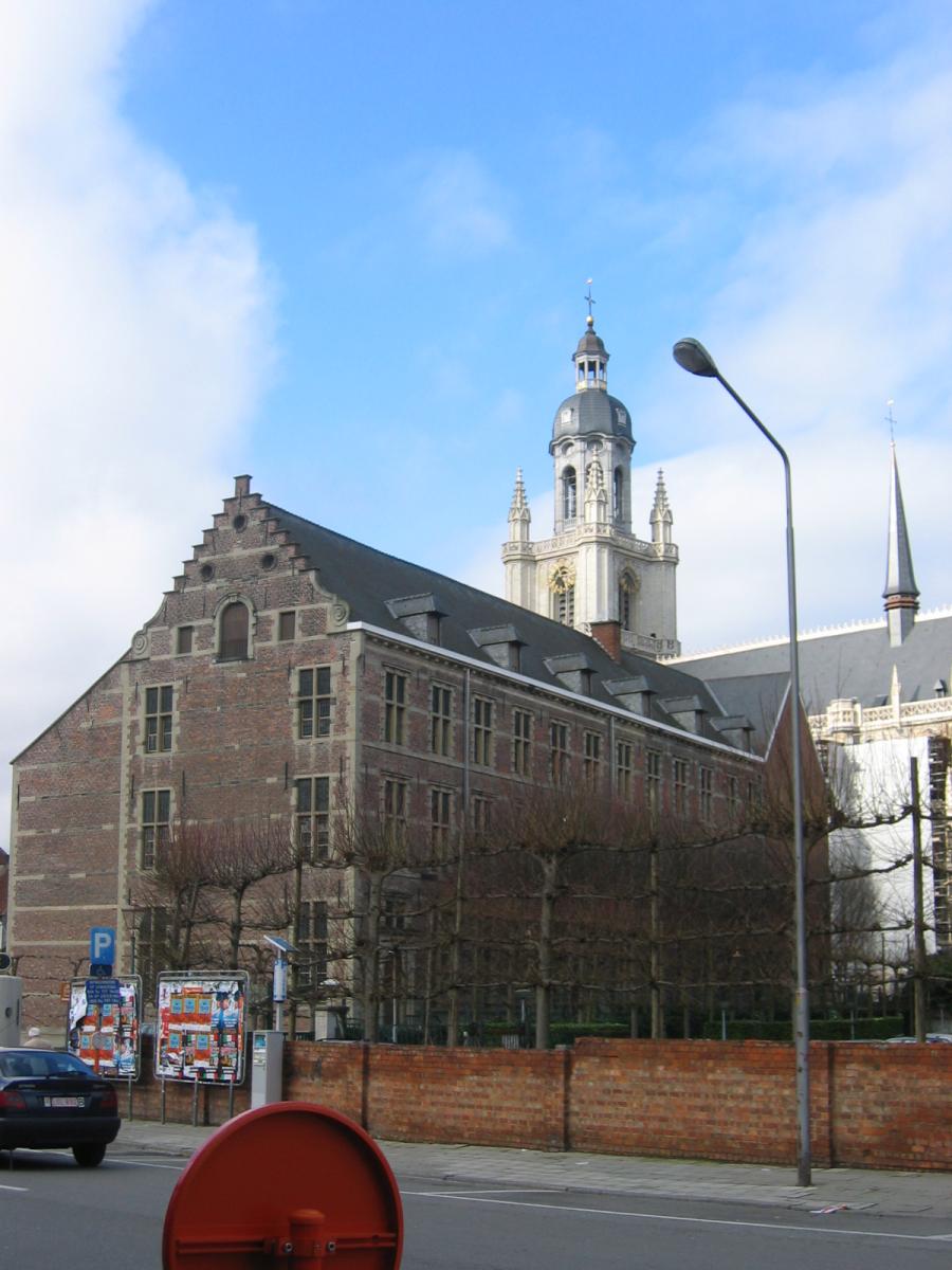 Oud-Jezuietencollege