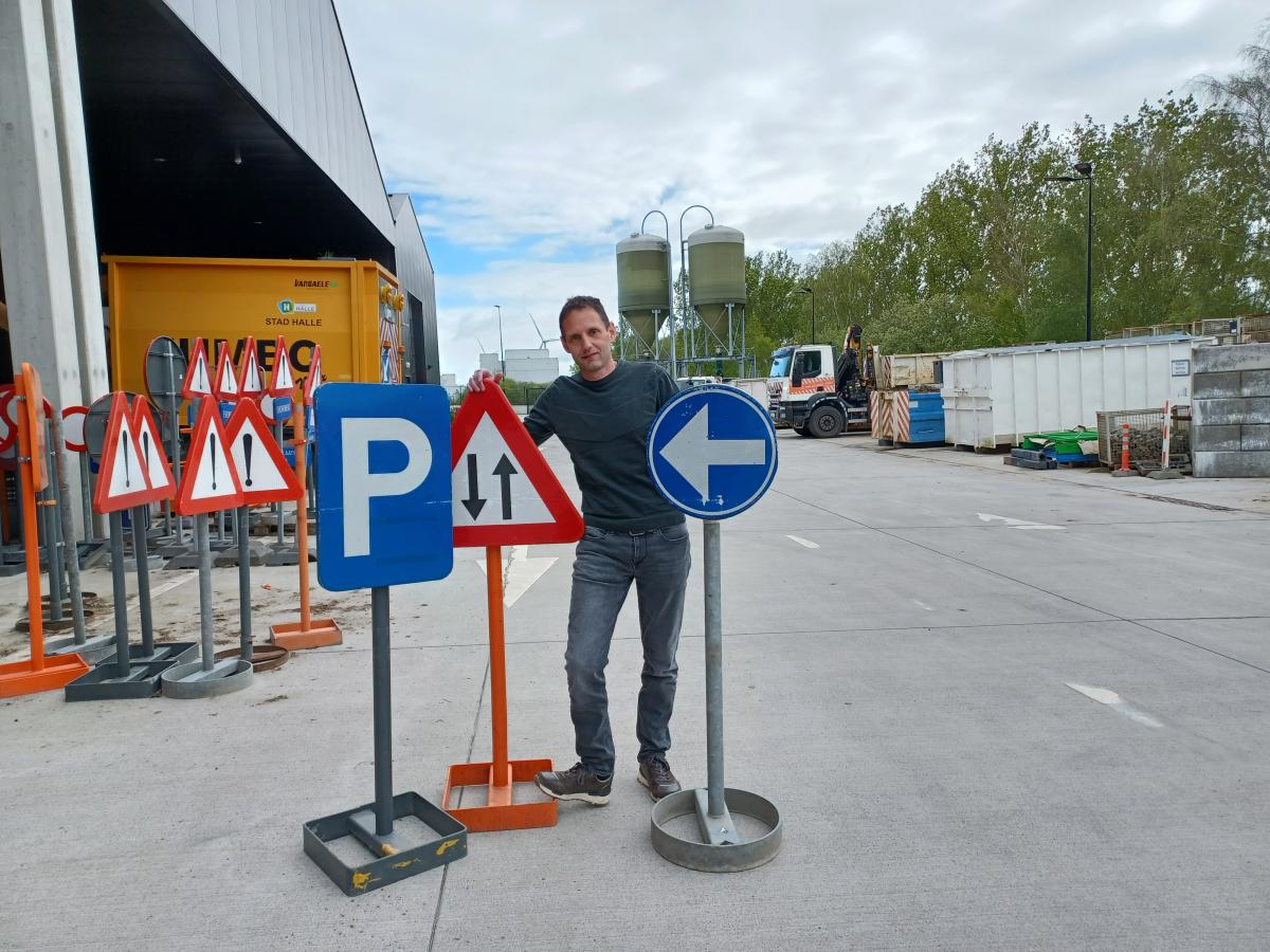 Frederik De Wandeler in het Stadsmagazijn.