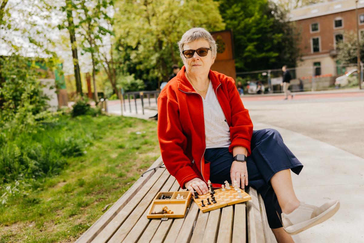 Mieke Maeckelbergh aan zet in het Elisabethpark