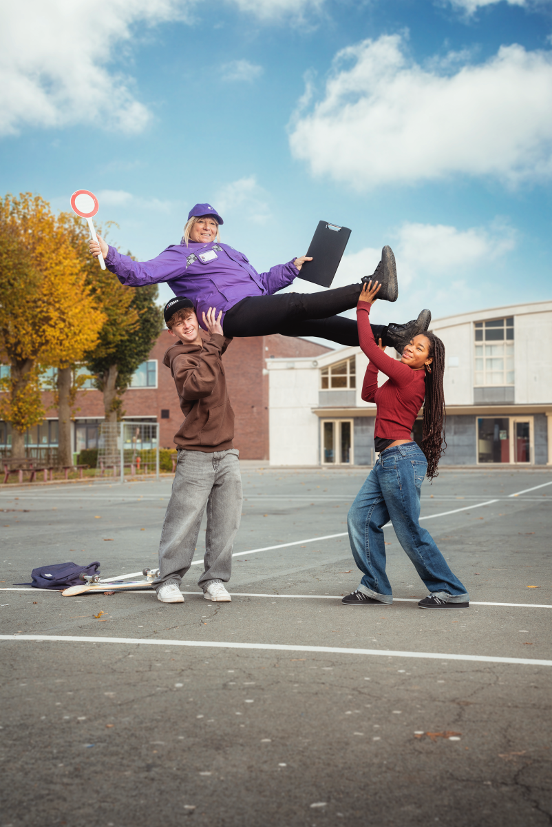 stad Halle draagt gemeenschapswacht Ann op handen