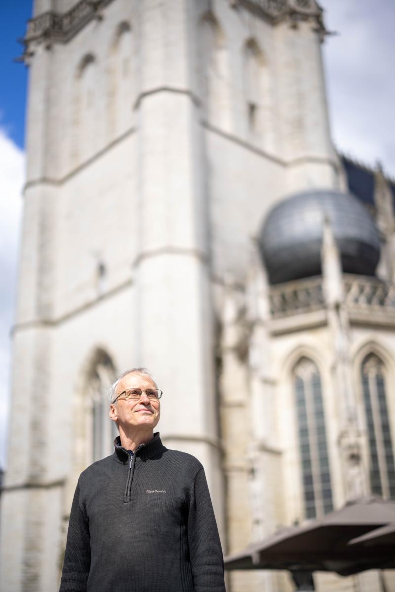 Stadsbeiaardier Eddy Mariën