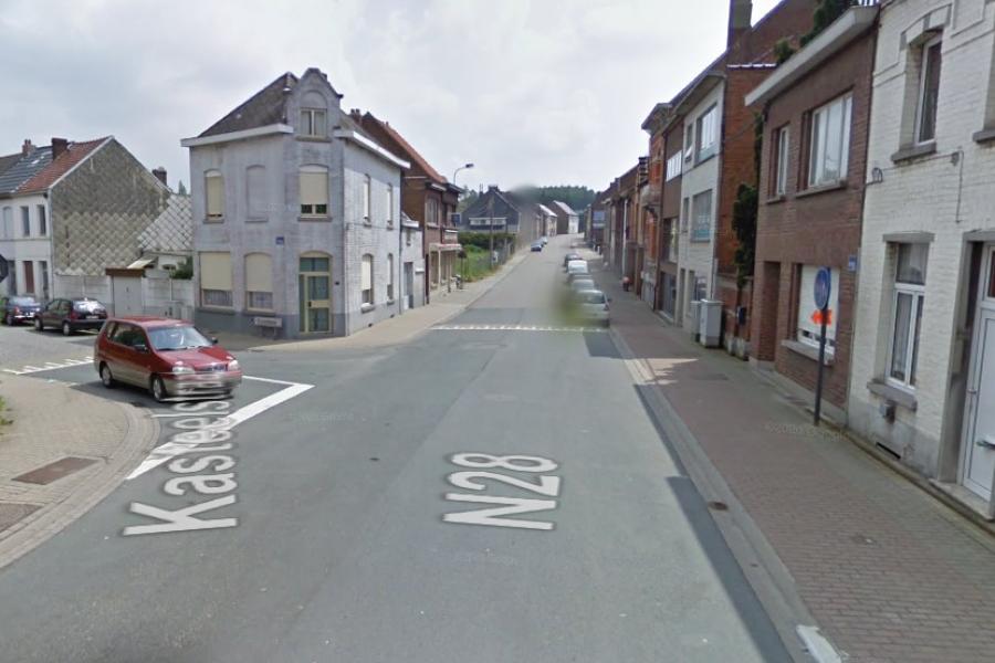 Nijvelsesteenweg kruising Kasteelstraat