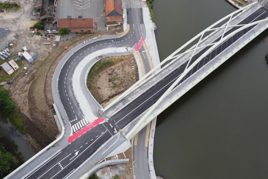 Zennebrug, afrit Suikerkaai