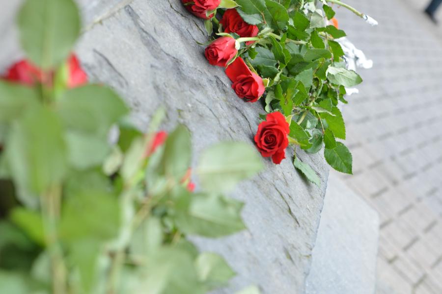 bloemen ter herdenking