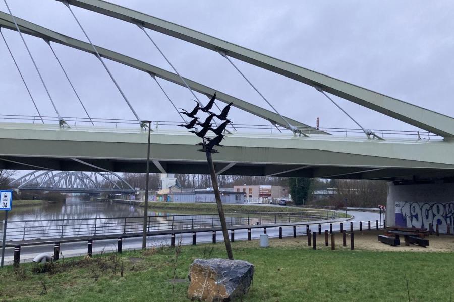 beeldhouwwerk van kunstenaar Miro da Silva