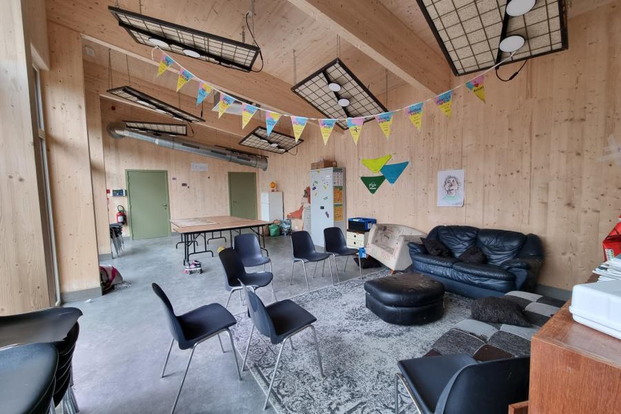 een ingericht lokaal