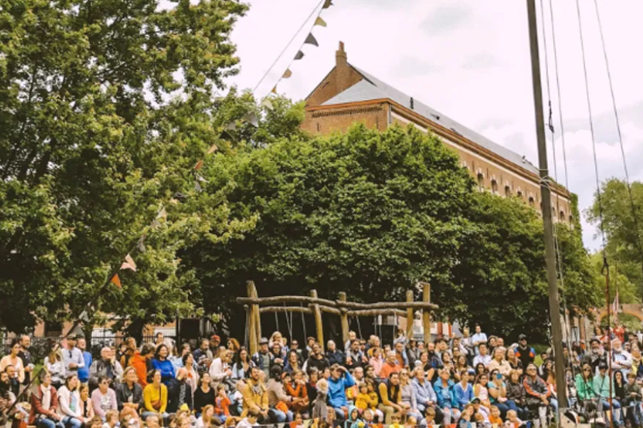 acts Kunsten Bo(!)S des Arts