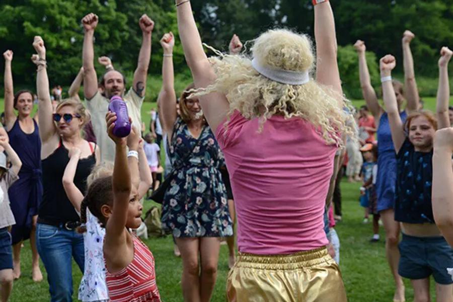 acts Kunsten Bo(!)S des Arts