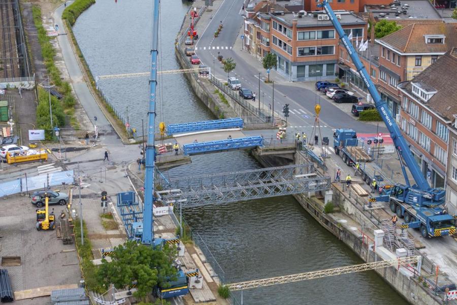 Werken aan de Baileybrug