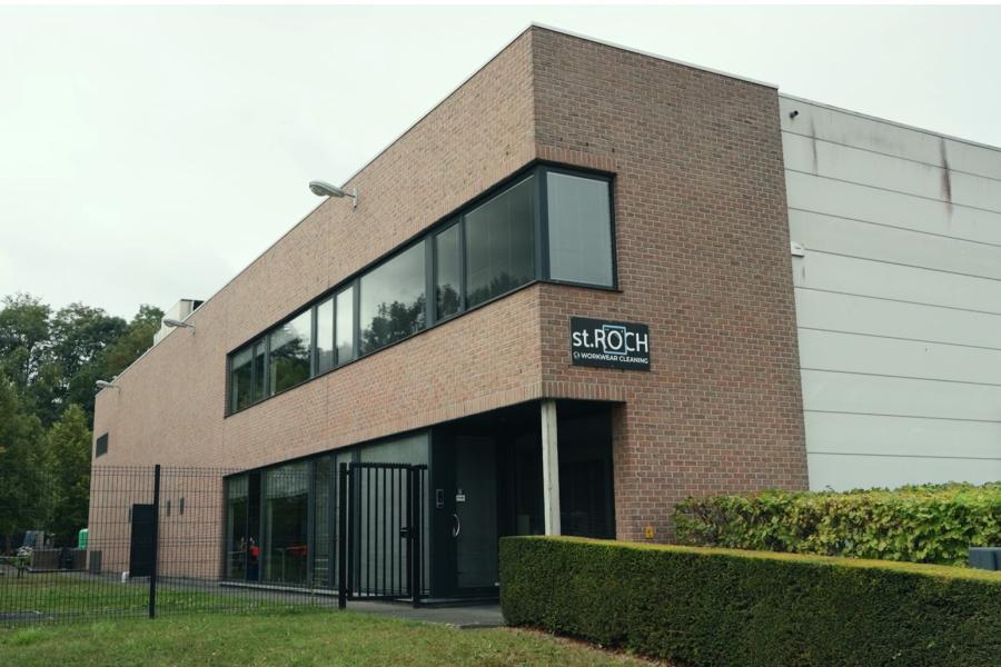 Zicht op de gevel van Wasserij Sint-Roch