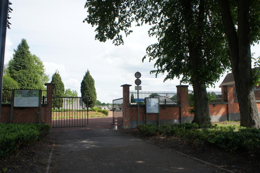 Ingang begraafplaats Buizingen