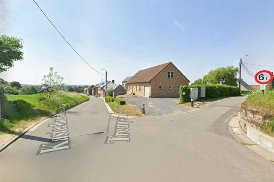 Trompstraat en Kasteelbrakelsesteenweg
