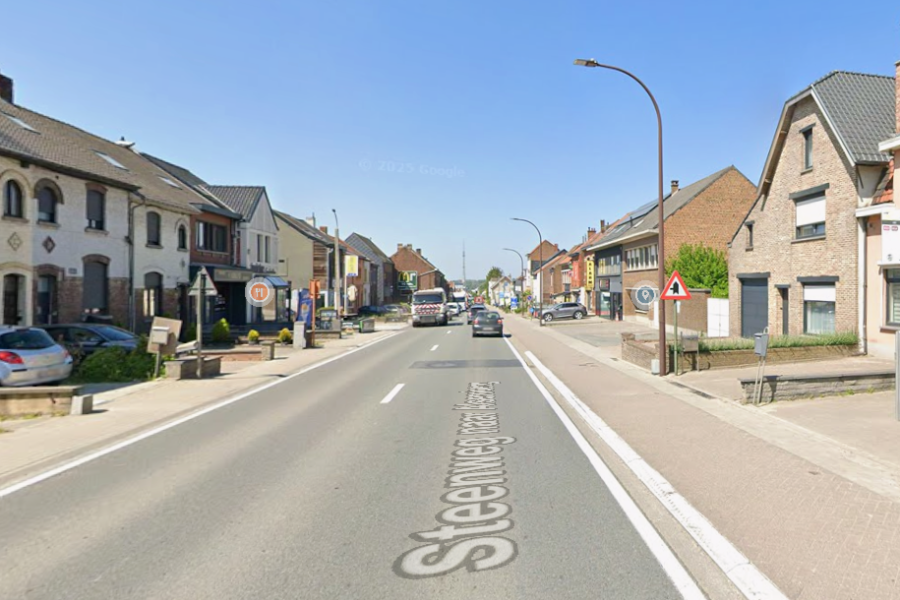 Zicht op Alsembergsesteenweg (c) Google Maps
