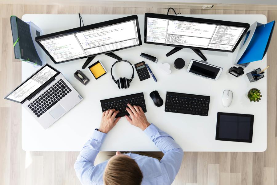 Digitaal mee met Artificiële Intelligentie © crescendo