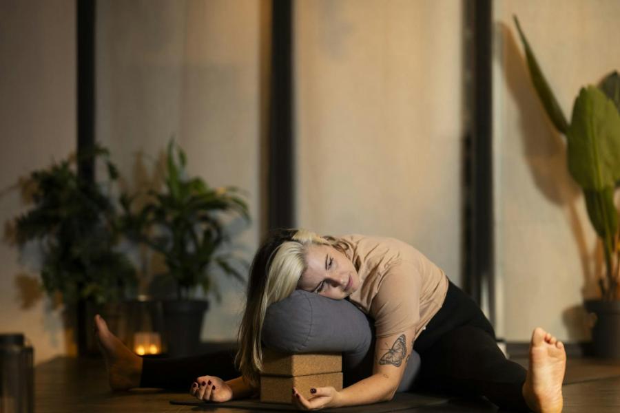 Yin Yoga - Billie Yoga © onbekend