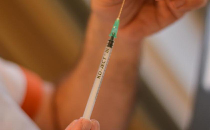 Sportcomplex De Bres in Halle en DOC in Alsemberg worden vaccinatiecentra voor inwoners uit de Zennevallei.