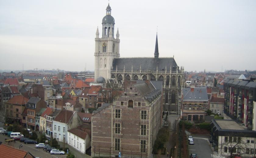 Basiliek en Oud-Jezuietencollege