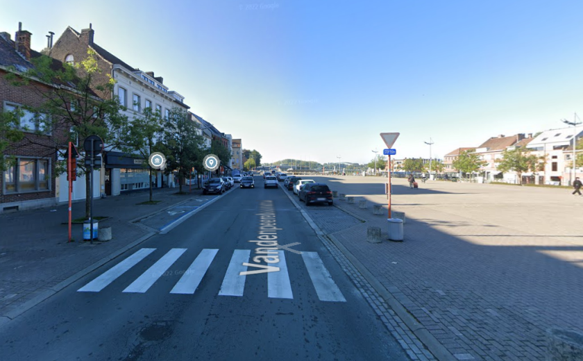 Verkeershinder Vandenpeereboomstraat