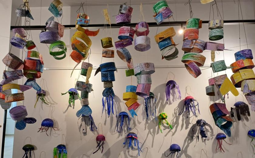 Kunstwerken in de kunstacademie