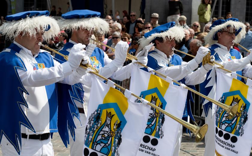 Mariaprocessie copyright Erwin_Alsteens_fotografie_voor_Percival_Books