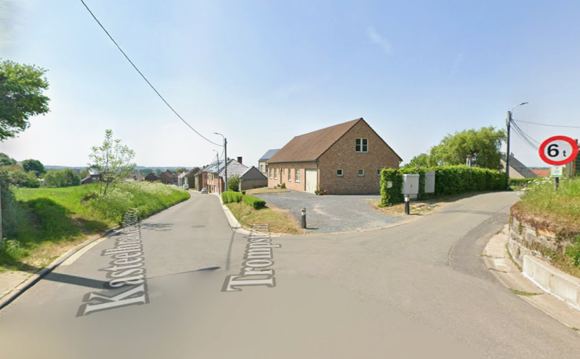 Trompstraat en Kasteelbrakelsesteenweg
