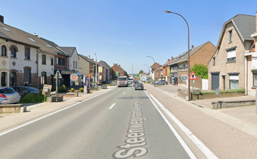 Zicht op Alsembergsesteenweg (c) Google Maps