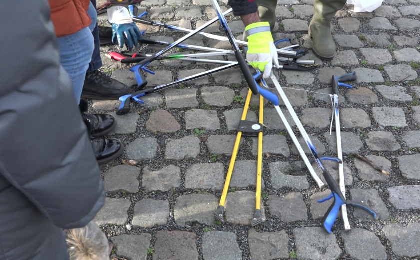 zwerfvuil rapen