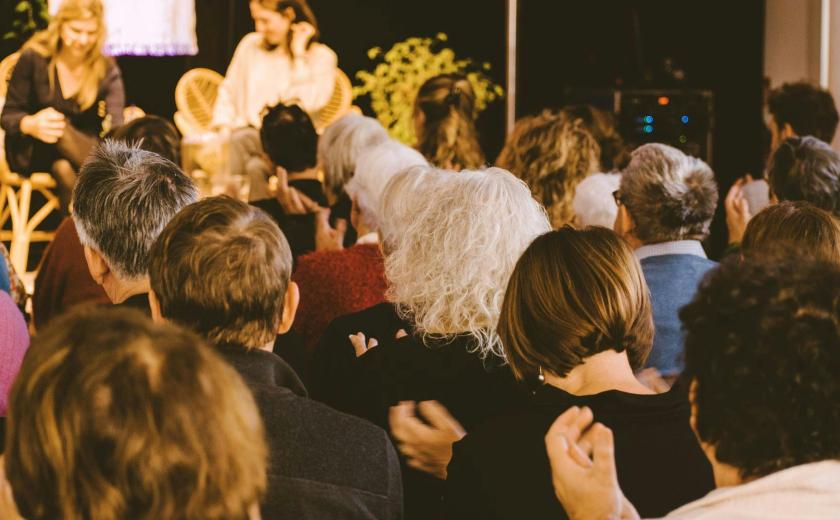 Podcastzondag - Siona Houthuys & gasten © onbekend