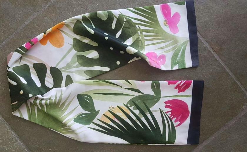 Kleurrijke composities op textiel - Wanda Sawicka © onbekend