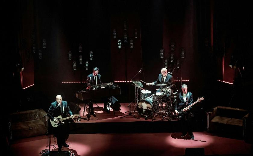 De Mens Late Night - De Mens © onbekend