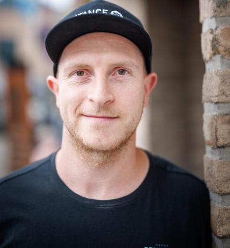 Tom van de dienst wegenonderhoud