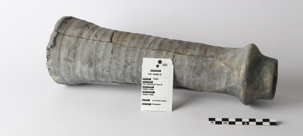 Rioolbuis (14de-15de eeuw)